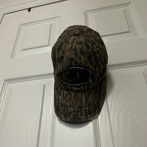Mossy oak distressed camo hat